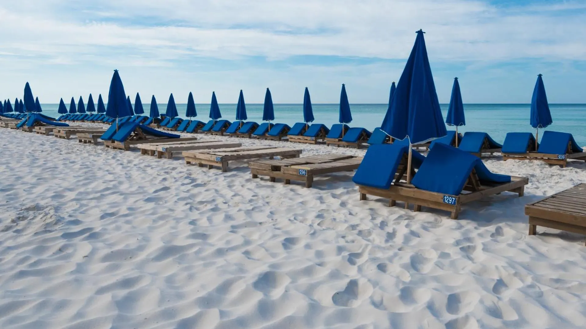 Semesterbostad Splash Resort 302W - Sea Breeze Bliss Panama City Beach